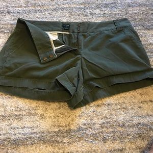 Green loft shorts