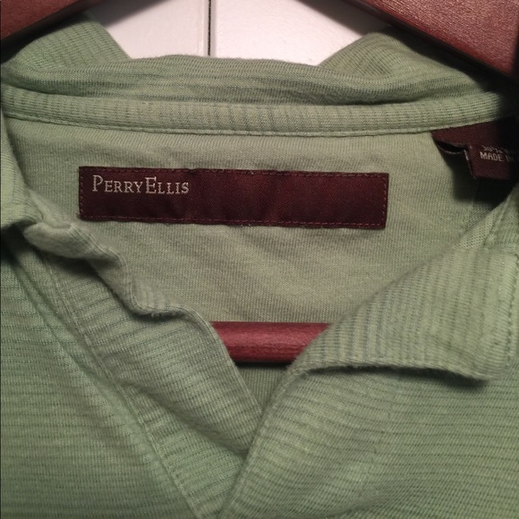 Perry Ellis Green Polo (small) - Picture 2 of 2
