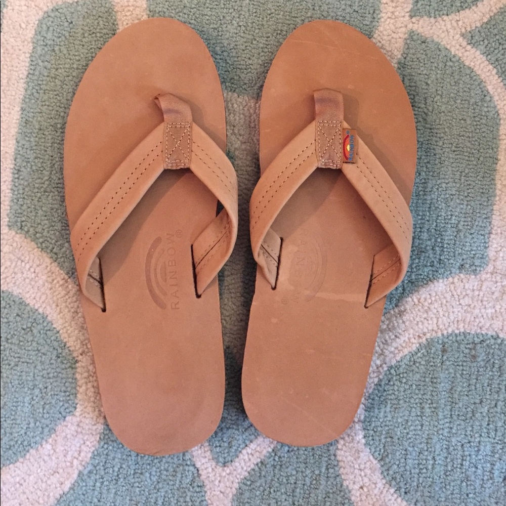 Sierra Brown Rainbow Sandals NWOT