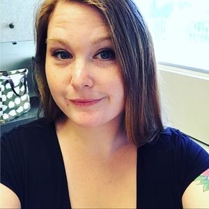 Meet your Posher, Katelyn