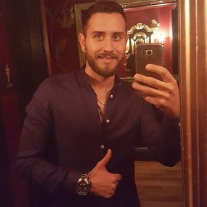 Meet your Posher, Georges