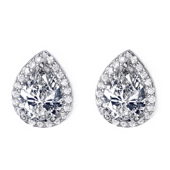 Swarovski Crystals Angelina Teardrop Earrings S20 - Picture 2 of 4