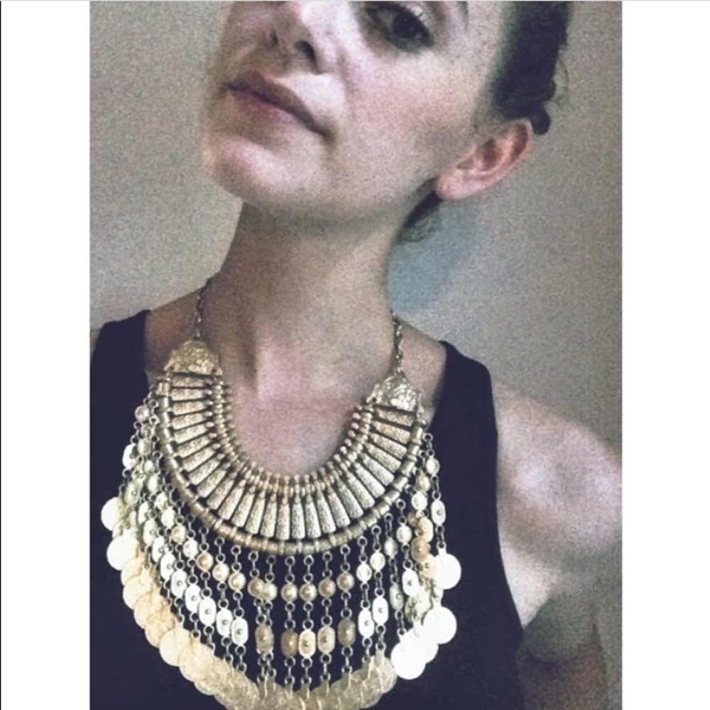 Urban Outfitters collar necklace