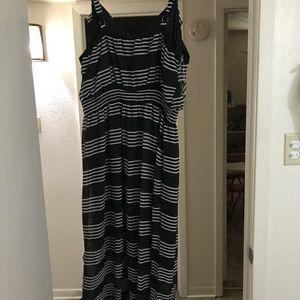 Max stripped dress