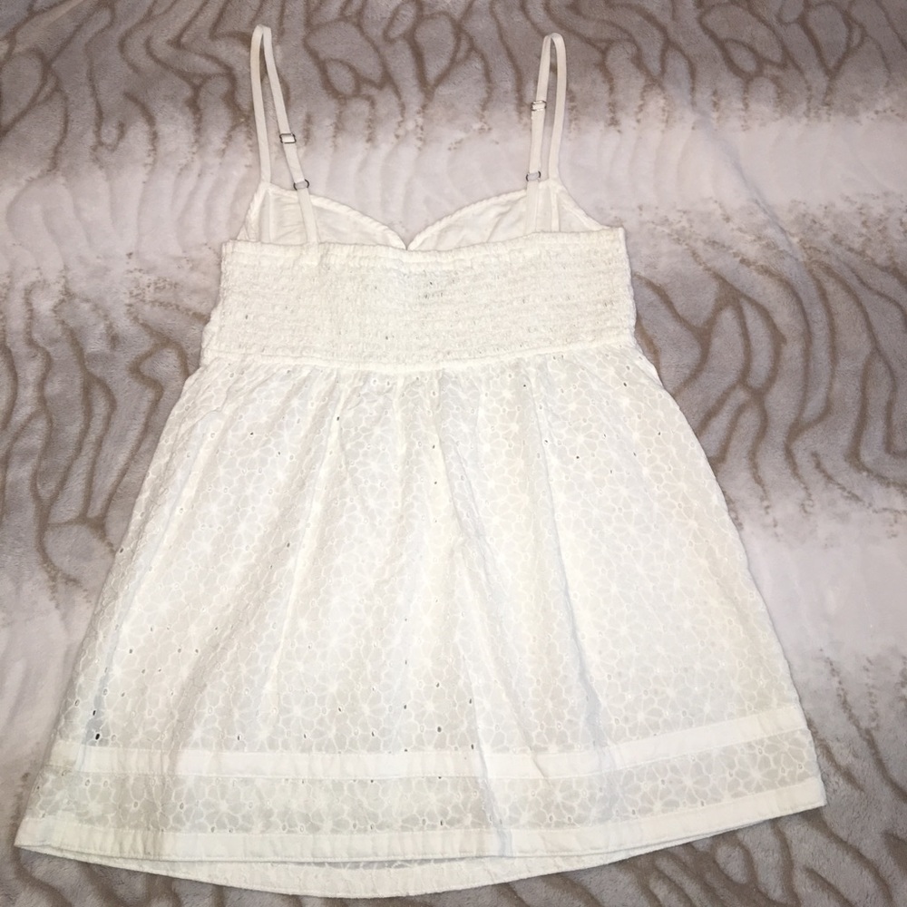 Express Tank Top - Picture 3 of 3