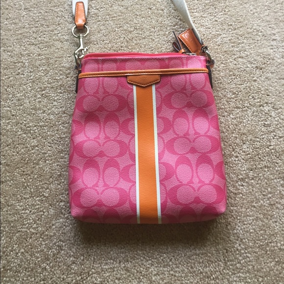 Coach Crossbody Bag - Picture 1 of 3