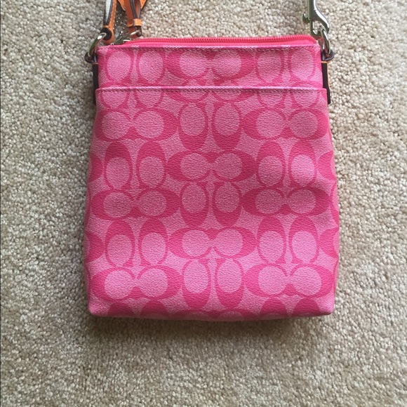 Coach Crossbody Bag - Picture 2 of 3