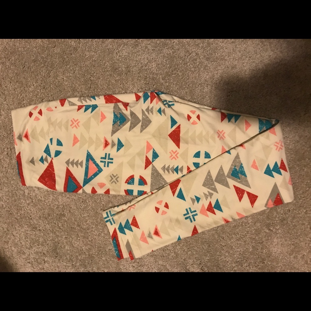 Never Worn Lularoe OS Leggings