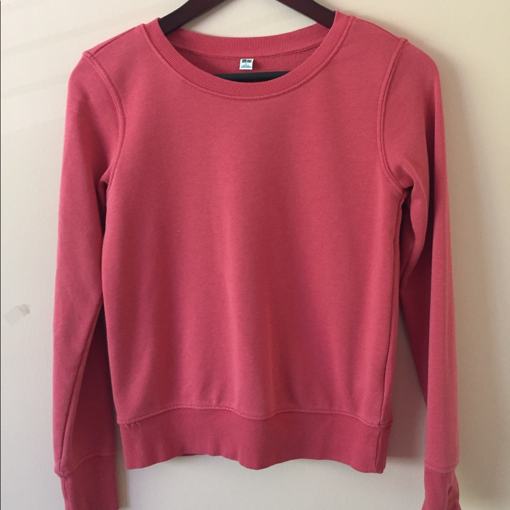 Uniqlo crewneck