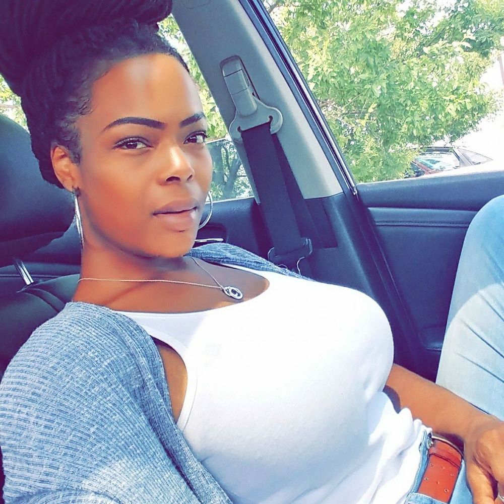 Meet your Posher, Myrina