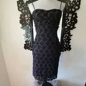 WHBM White House Black Market sz 4