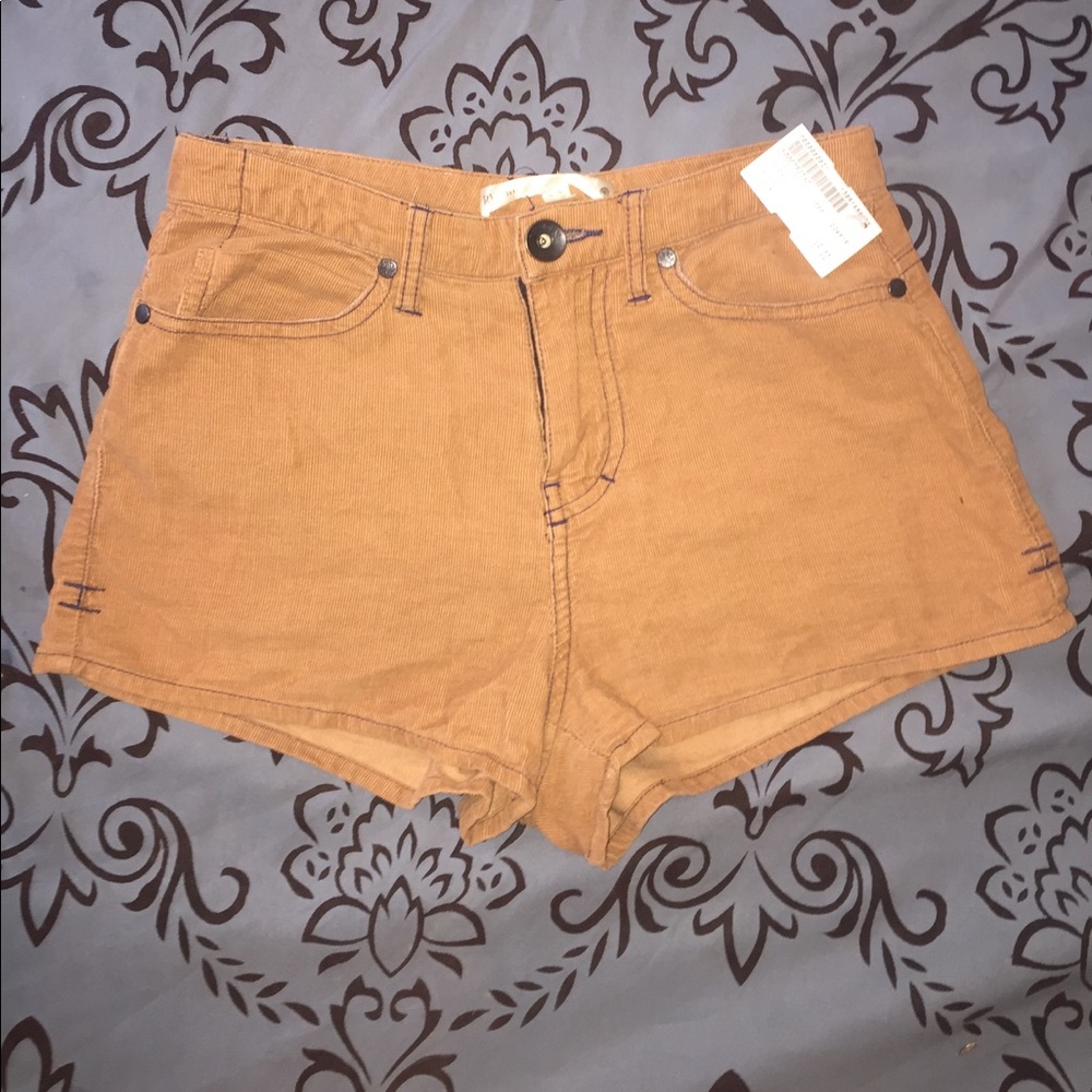 Beige shorts