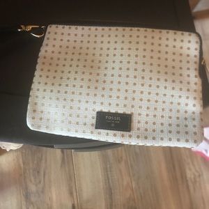 fossil wallet