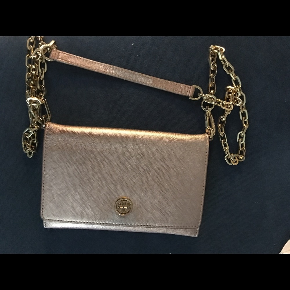 Tory Burch Robinson Metallic Chain Wallet