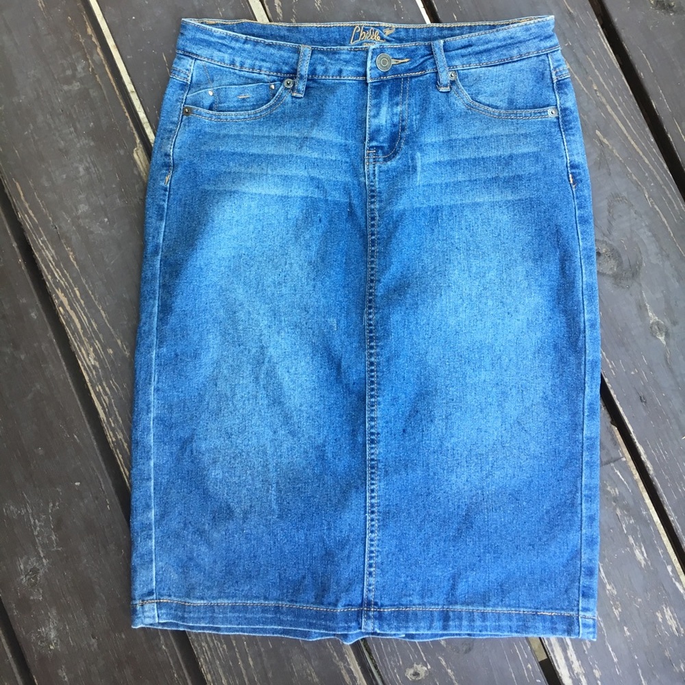 Denim skirt