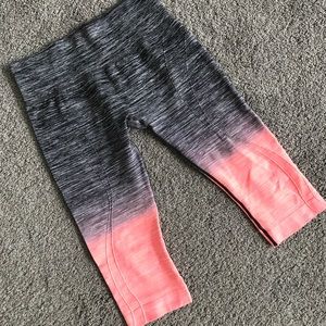 darling ombré workout crops!!