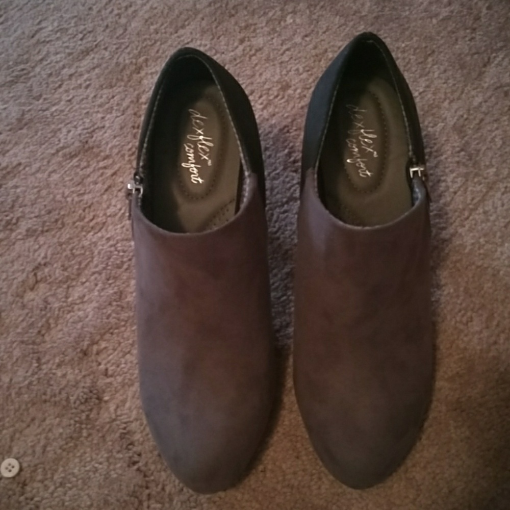 Dexter comfort gray bootie