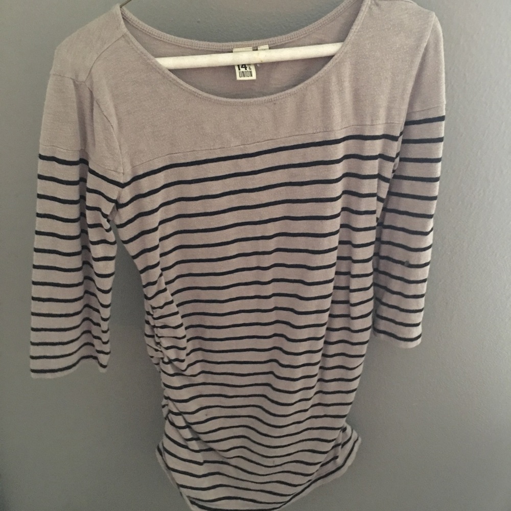 Long sleeve tunic.