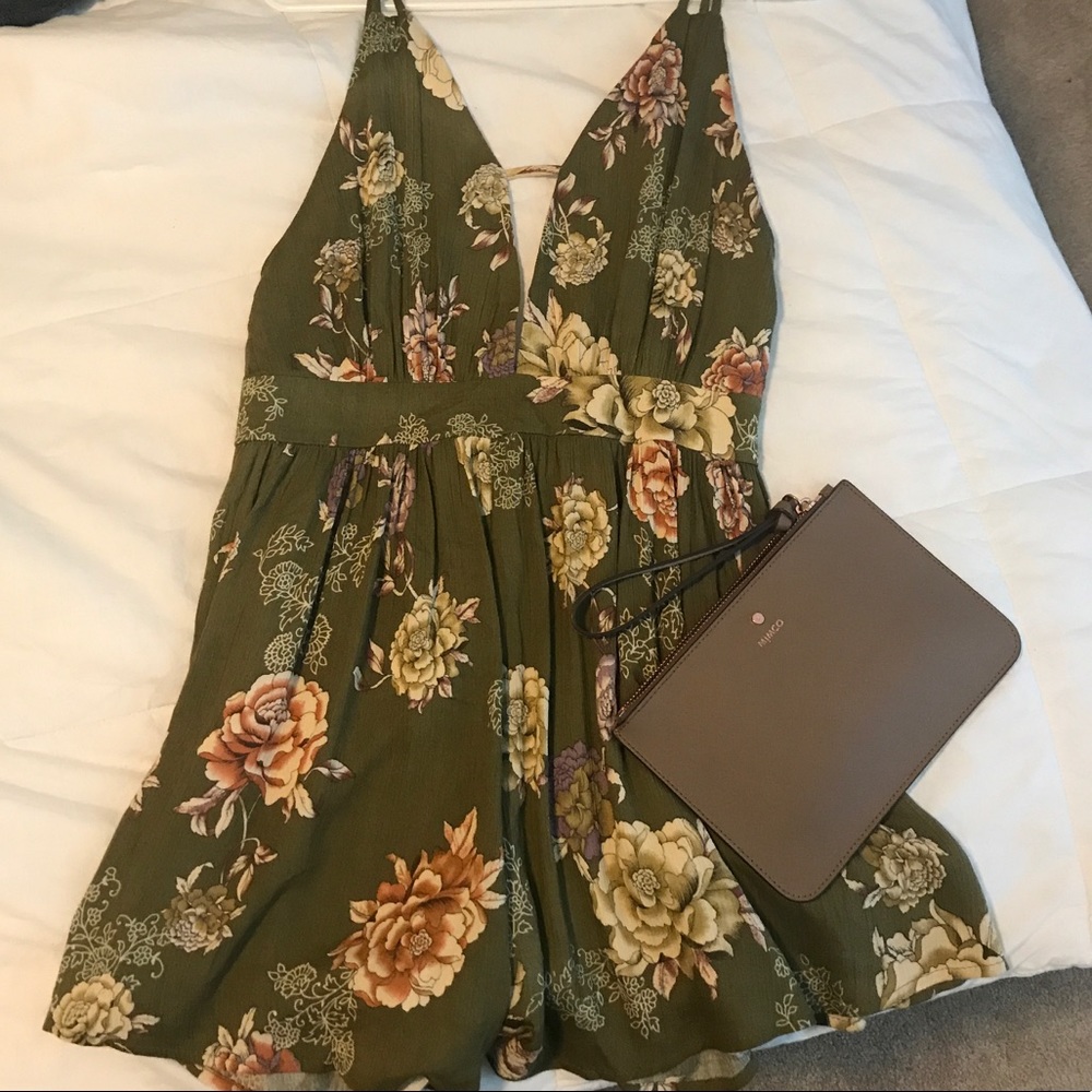 Adorable Floral Romper 🌸