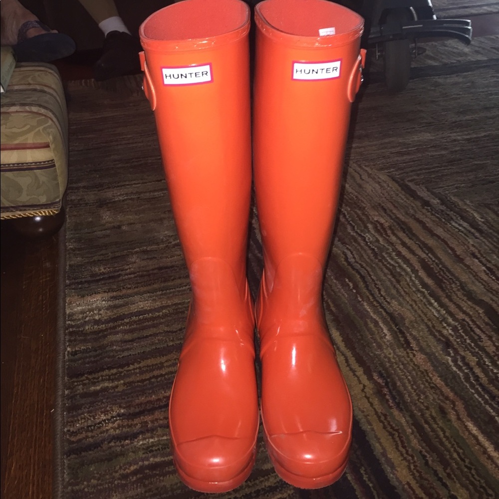 Hunter rain boots *reserved*