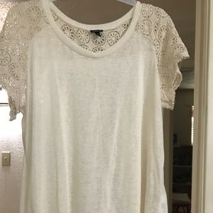 Lace cap sleeve top