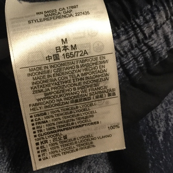 Gap pants, size medium - Picture 5 of 5