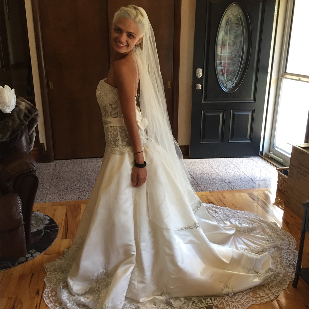 Wedding gown!