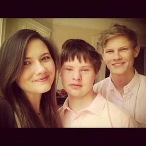 Meet your Posher, Hampton