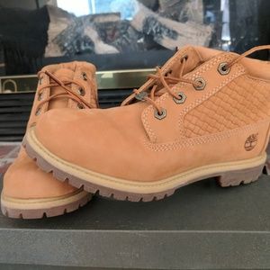 Timberland women's Nellie, wheat colored boots