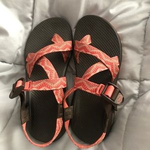 Chacos Size 9