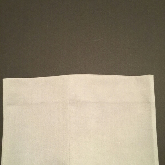 🔥BNWT Limited Gray Drew Fit Pants Size 10🔥 - Picture 4 of 4