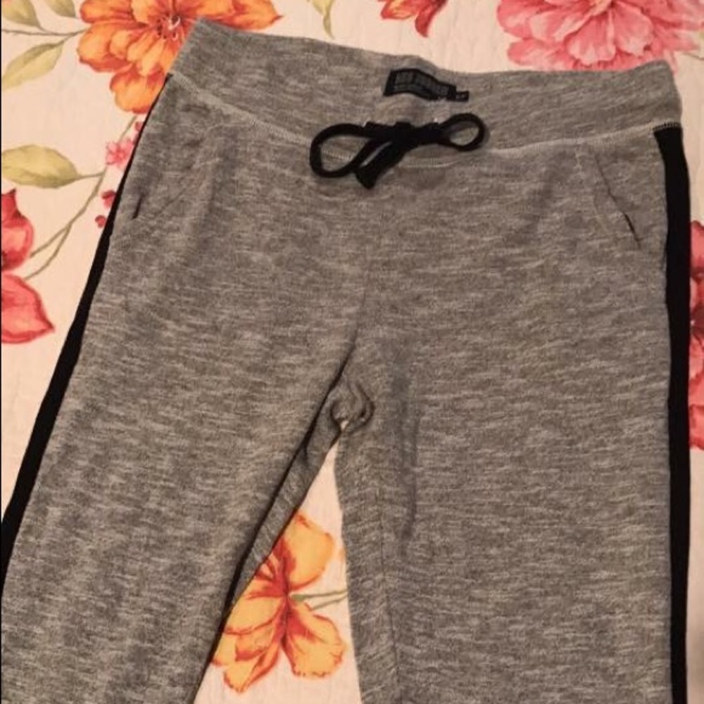 Sweat pants
