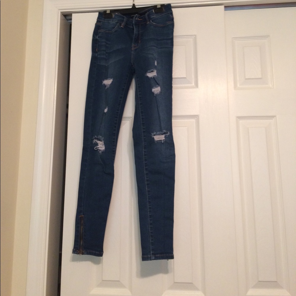 Kendall & Kylie skinny jeans
