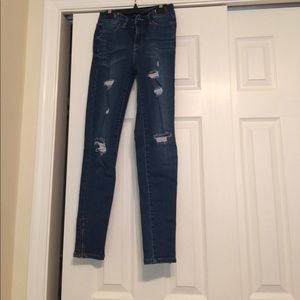 Kendall & Kylie skinny jeans