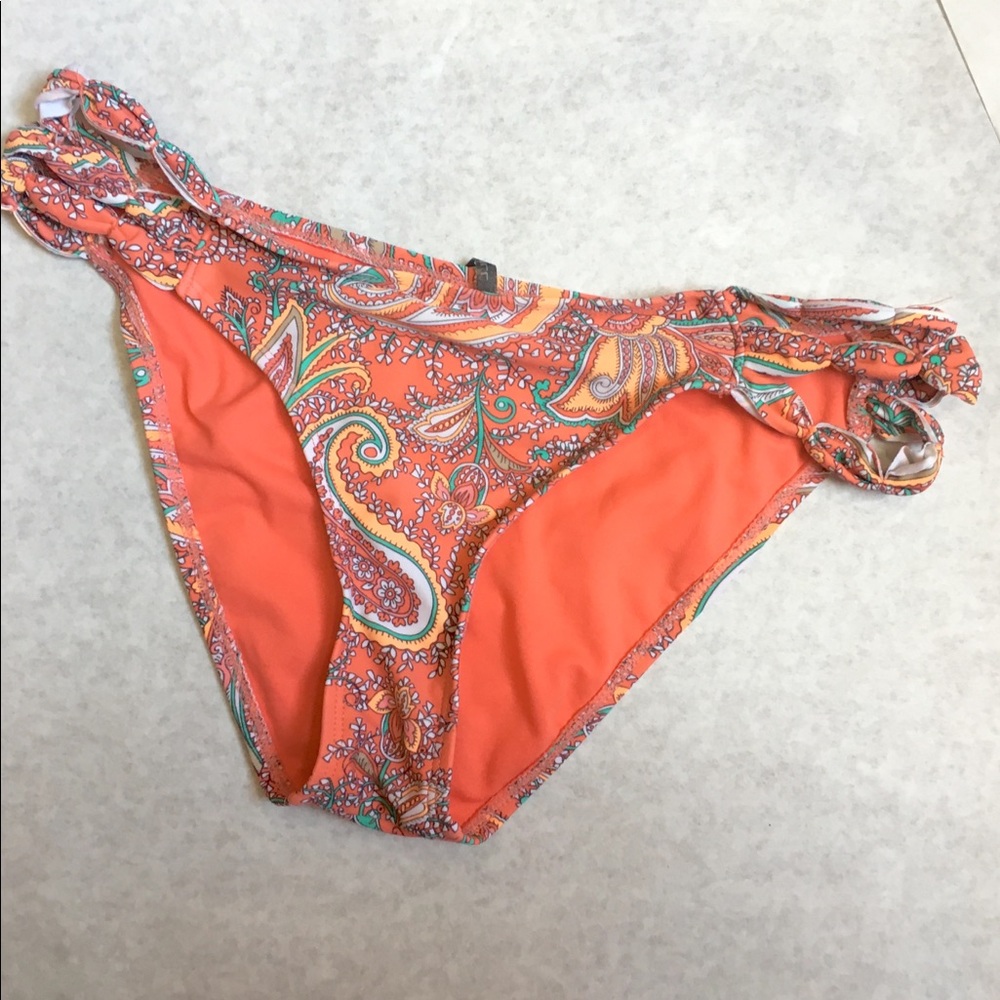 O'Nell swim bottoms - Large