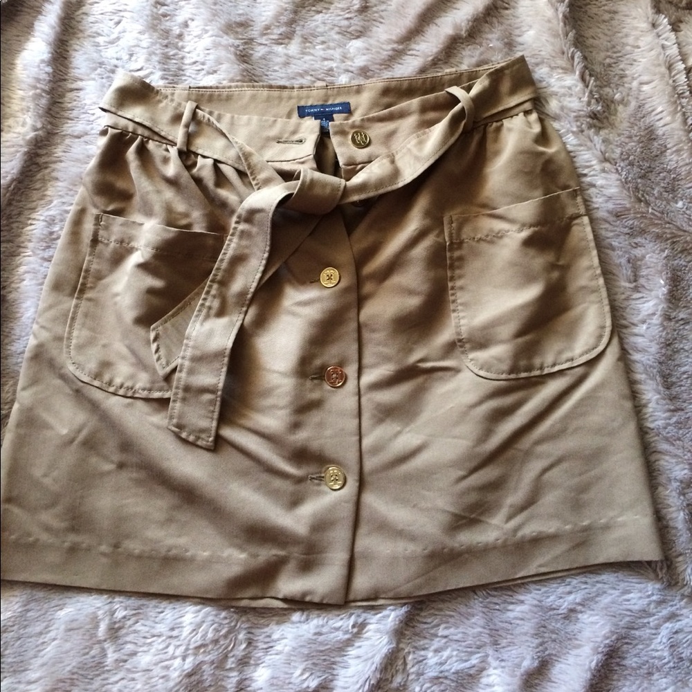 NWOT Tommy Hilfiger Olive Skirt