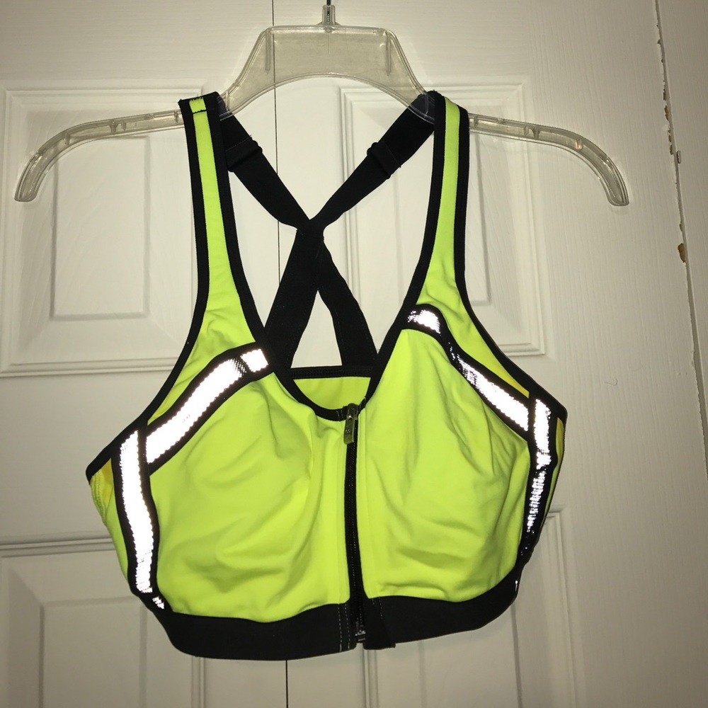 Victoria Secret: Sport sports bra
