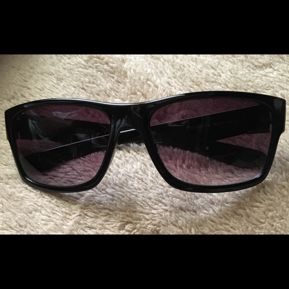 Kenneth Cole Reaction Black Sunglasses