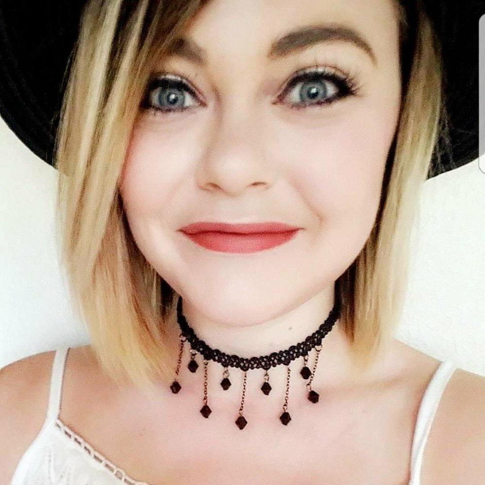 Meet your Posher, Dani