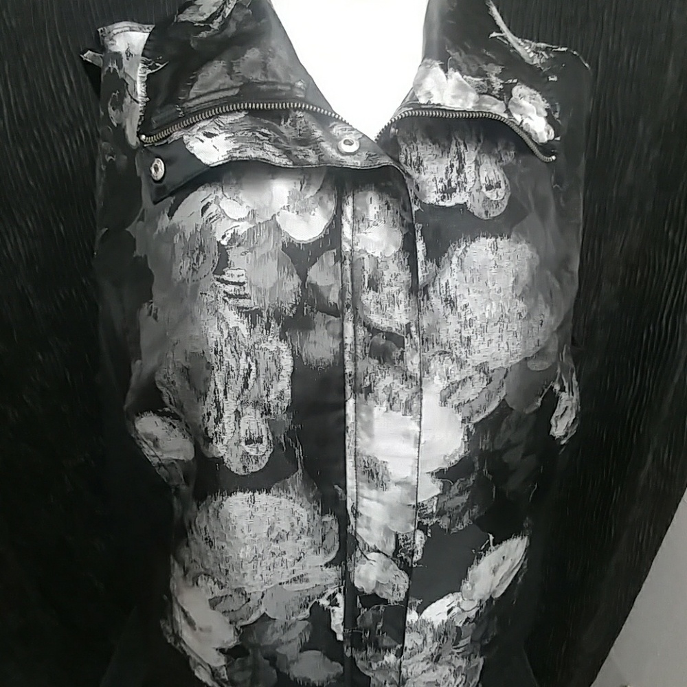 Showstopper vest from CJ Banks