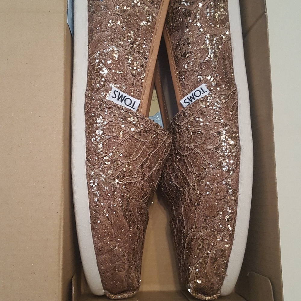 Tom's Rose Gold Lace Glitz