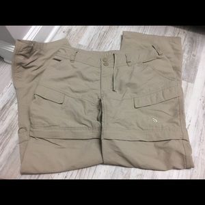 Northface pants/shorts