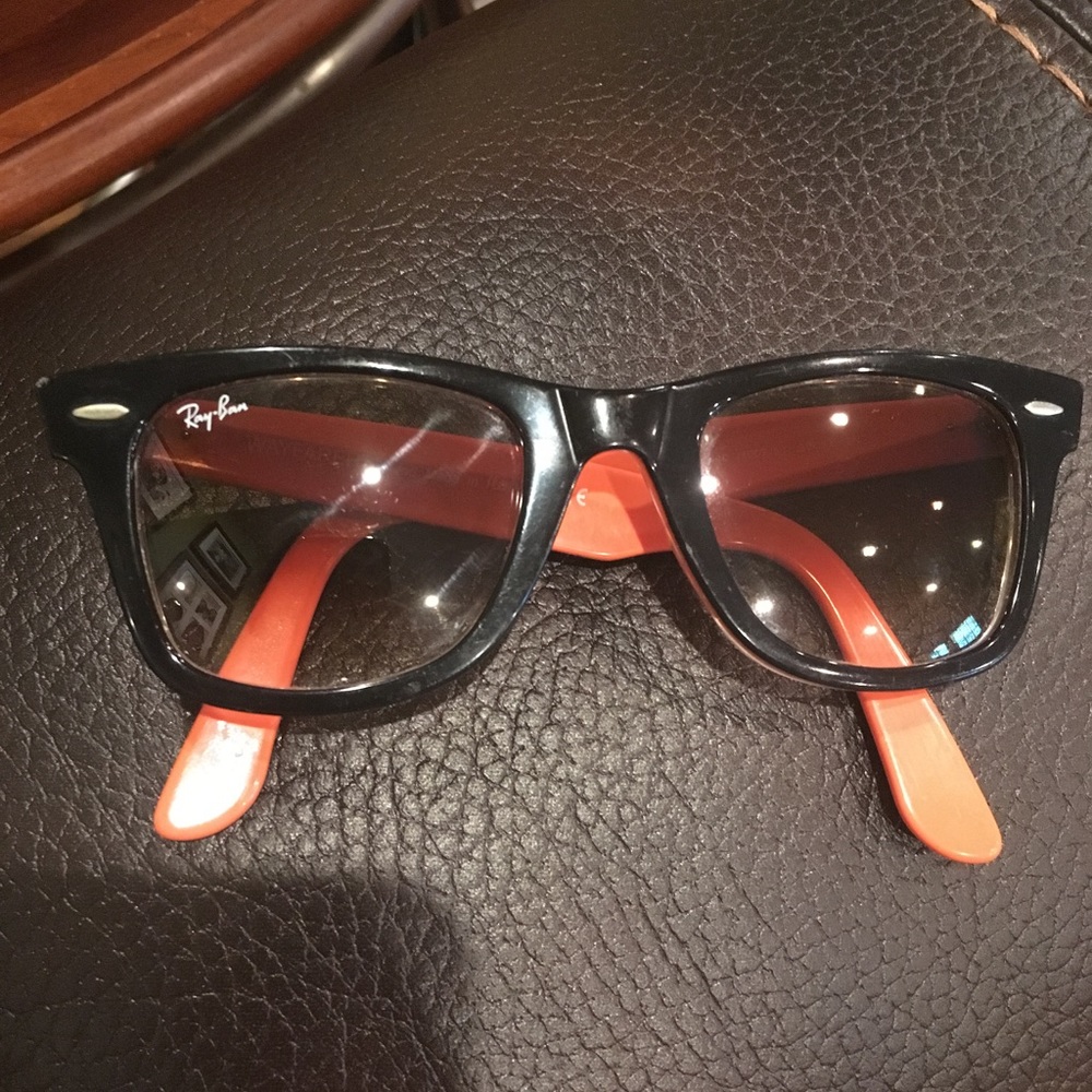 Authentic Wayfarer Ray Bans