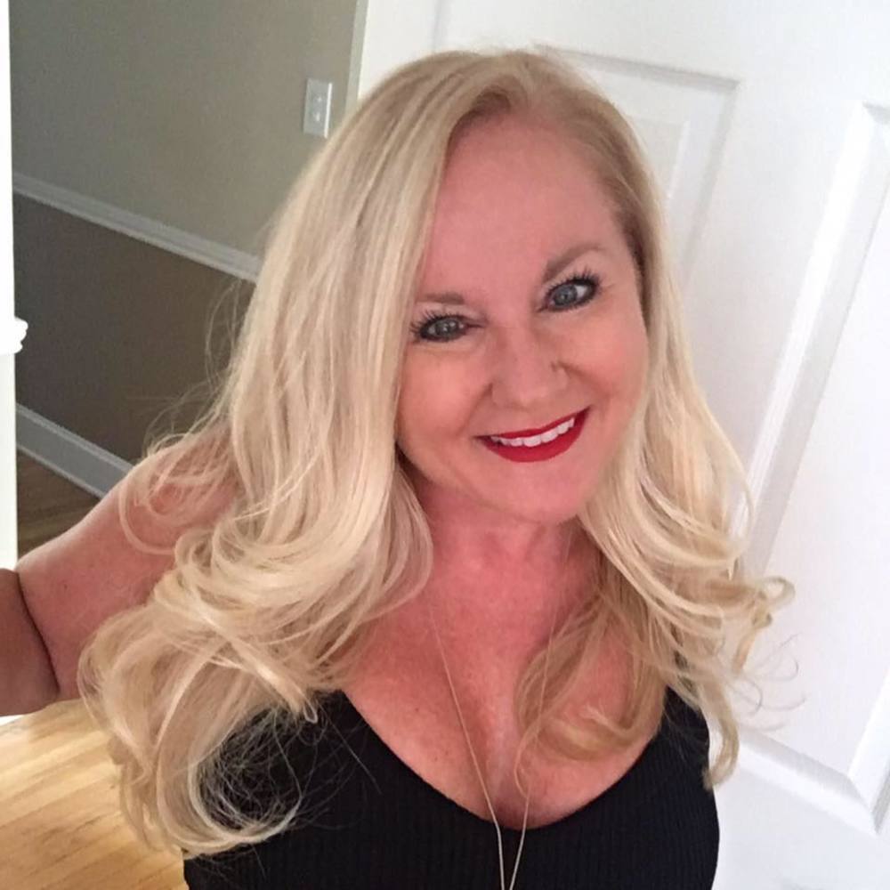 Meet your Posher, Andrea