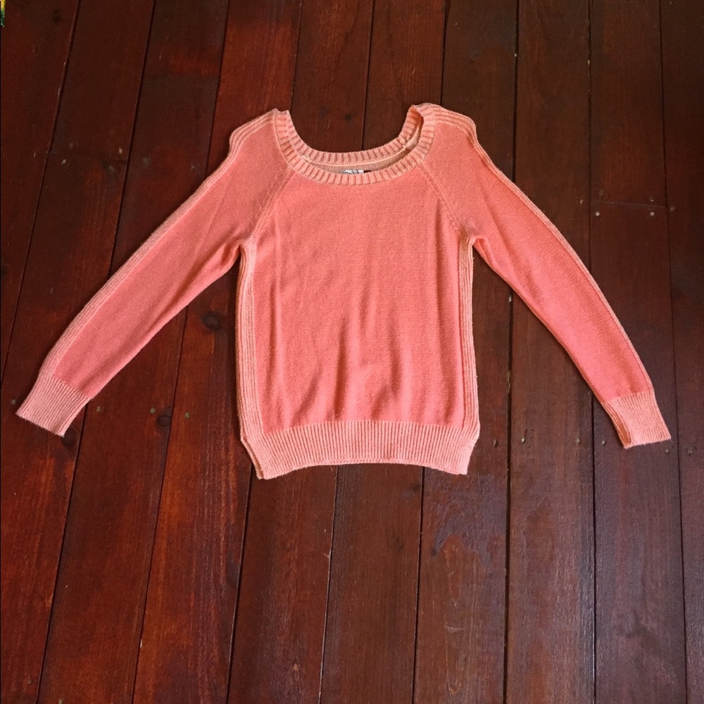Peach scoop neck medium sweater