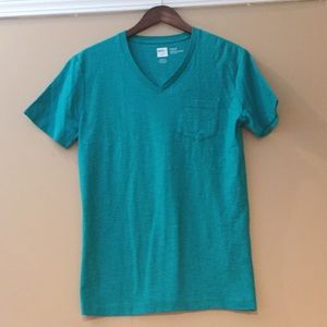 Green/blue Vneck T shirt