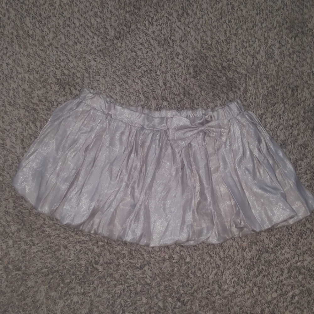 Cute tan mini skirt