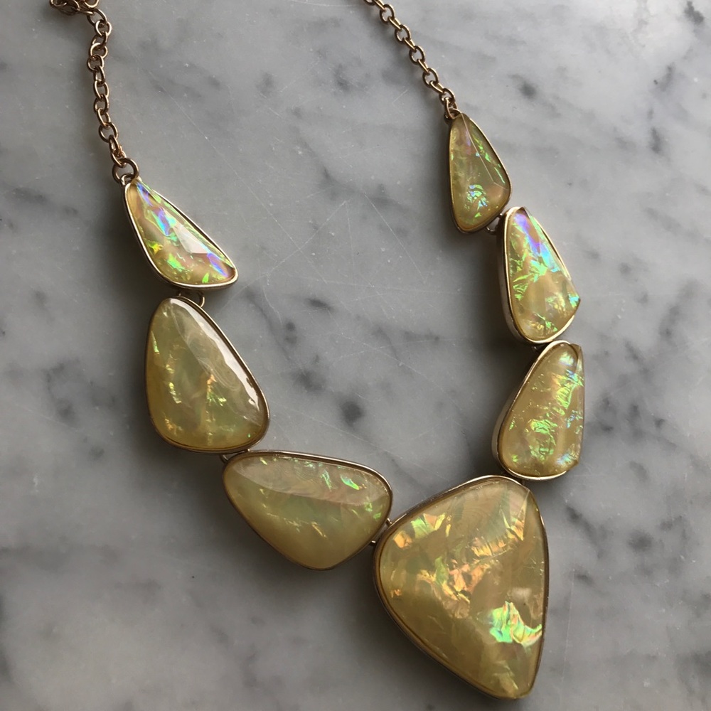 Boutique Holographic Gem Statement Necklace 💎NWOT - Picture 2 of 3