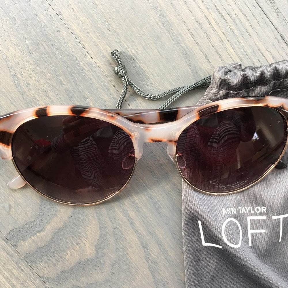 NWOT LOFT Sunglasses