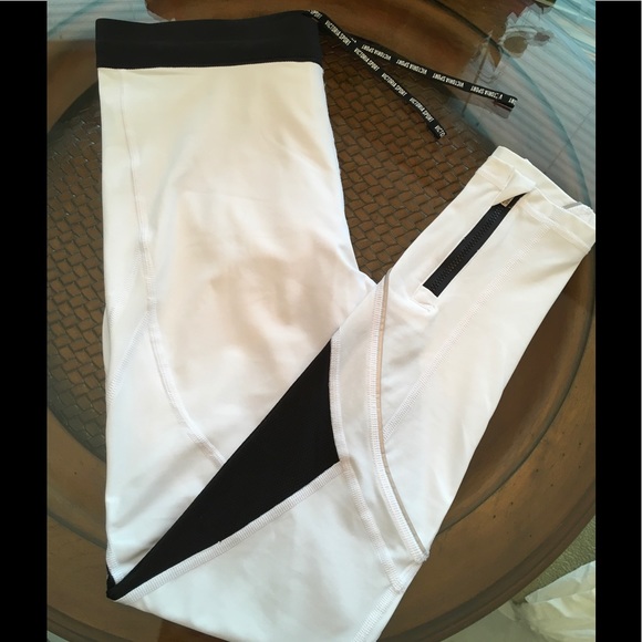 💥Victoria Sport Running Thigh Leggings💥 - Picture 3 of 6